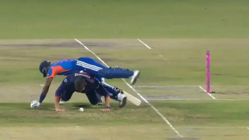 Hardik Pandya, Namibia’s Gerhard Erasmus Collide in Hilarious T20 Moment