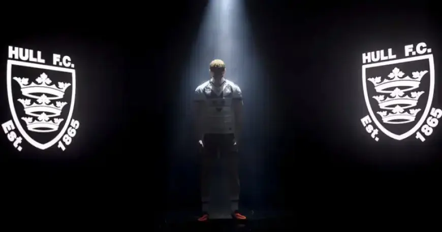 Harvey Barron Secures His Role at Hull FC After Candid Early Years Review