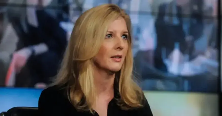 Goldman’s Chief Counsel Exits Following Epstein Connection Disclosure