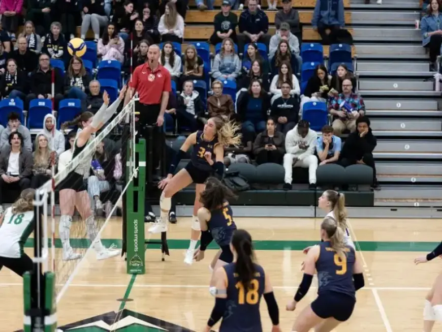 T-Birds Stay Hot Despite Cascades’ Scoring Ahead of Season Finale