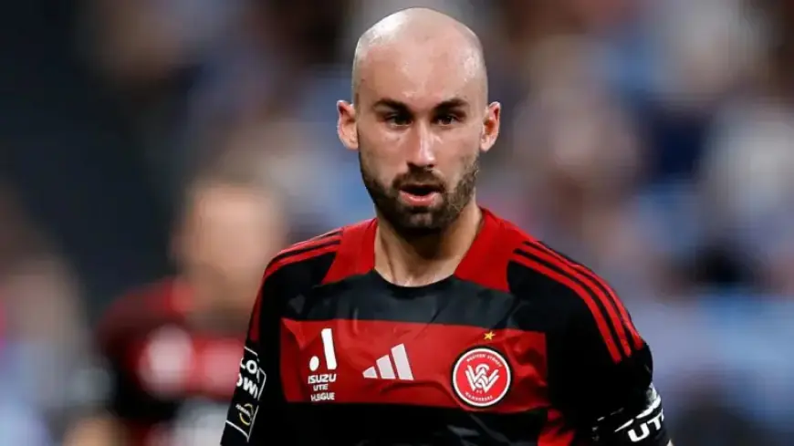 Star Supports Wanderers’ Bid for Finals Success