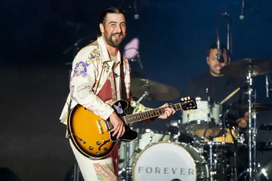 Get the Best Deals on Noah Kahan Tour Dates Before They Sell Out