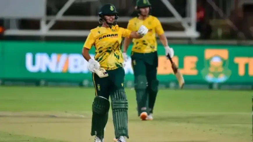 Kayla Reyneke Elevates Proteas, Setting New Cricket Excellence Standard