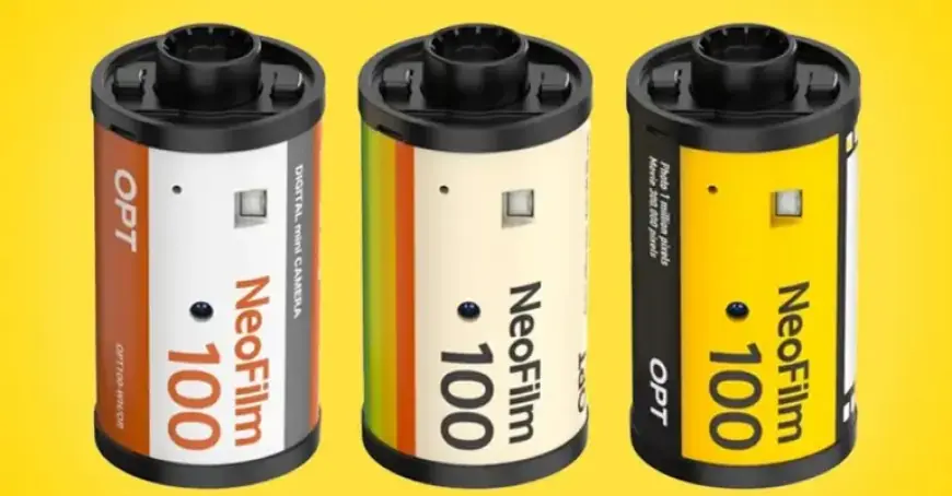 Retro 35mm Film Rolls Conceal Small Digital Cameras