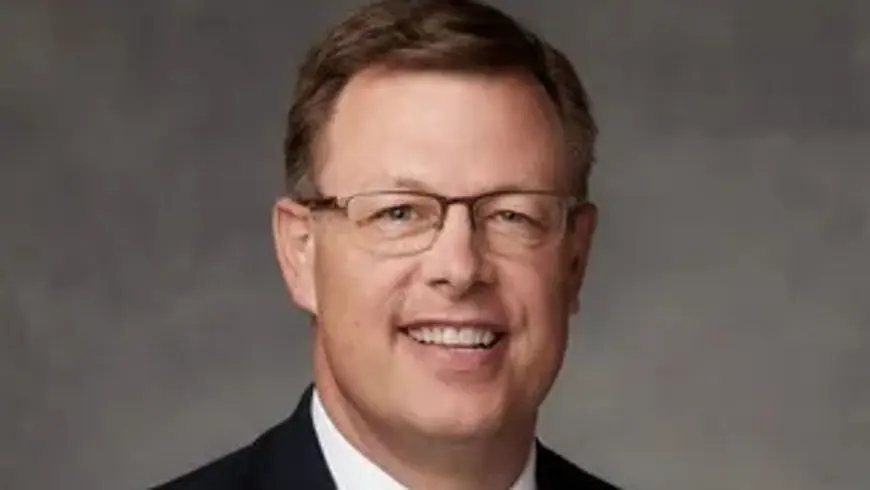 Clark G. Gilbert called as LDS apostle, shifting focus to education and orthodoxy