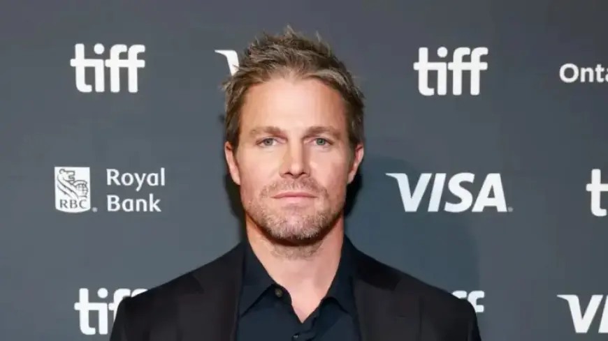 Stephen Amell Stars in Fox’s Lifeguard Drama Reboot