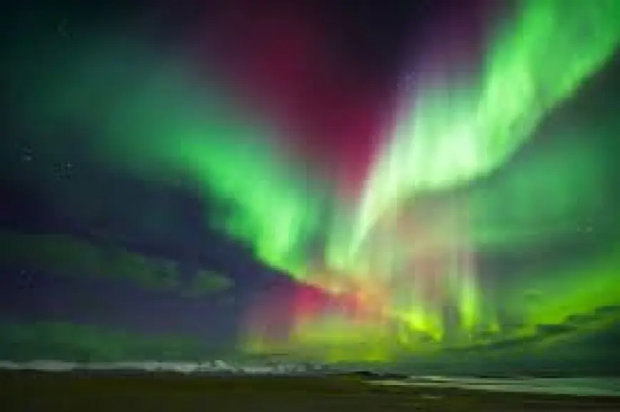 Northern Lights Forecast: Strong Aurora Chances Tonight for Wide Swaths of North America