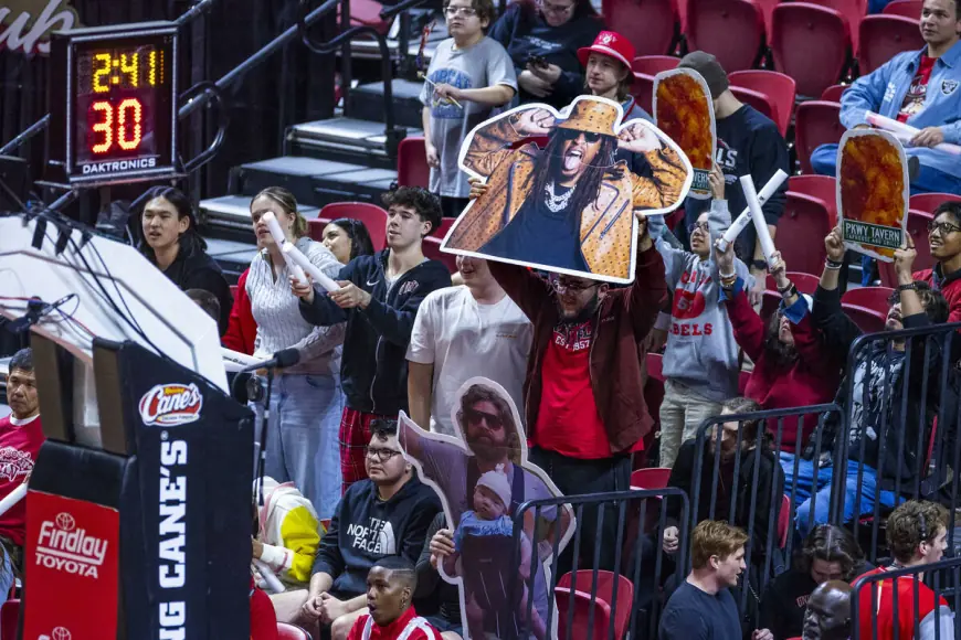 Thomas & Mack to reconfigure seating for UNLV games beginning 2026–27