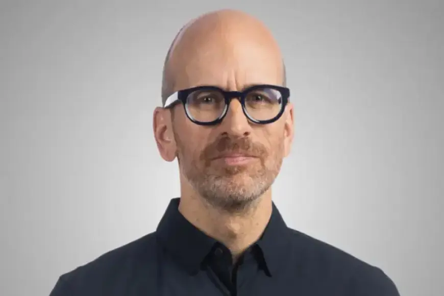 Trump Governs Like a King in ‘Un Si Puissant Voisin’