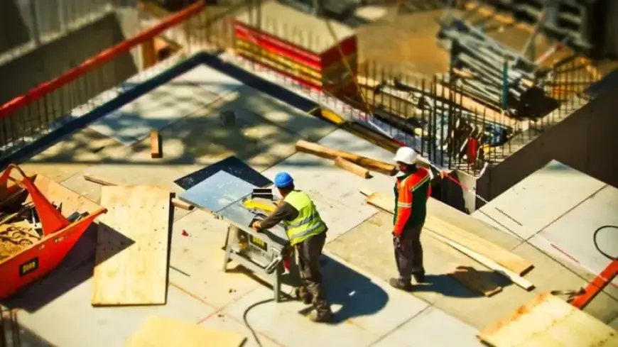 Noida Metro Expansion Boosts Connectivity and Urban Mobility