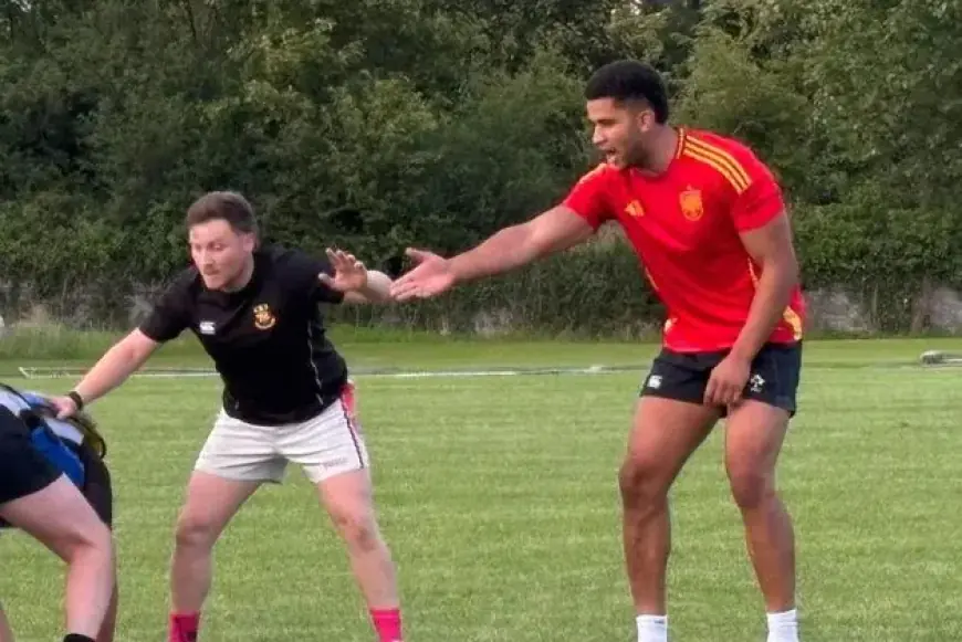 Tullamore RFC Celebrates Cormac Izuchukwu’s Humble Six Nations Debut