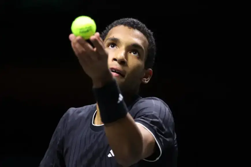 Auger-Aliassime Defeats Griekspoor to Reach Rotterdam Semifinals