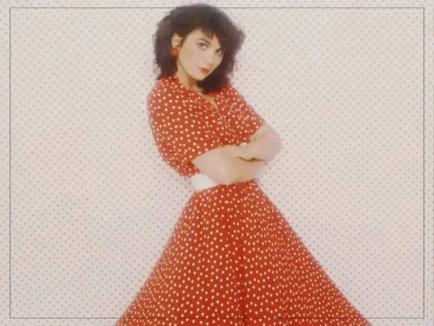 Linda Ronstadt Praises Unmatched Singer for Layered Complexity