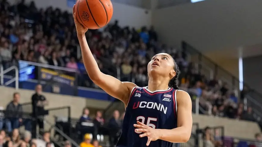 UConn Tops First Top-16 Seed Projection for Women's NCAA Tournament