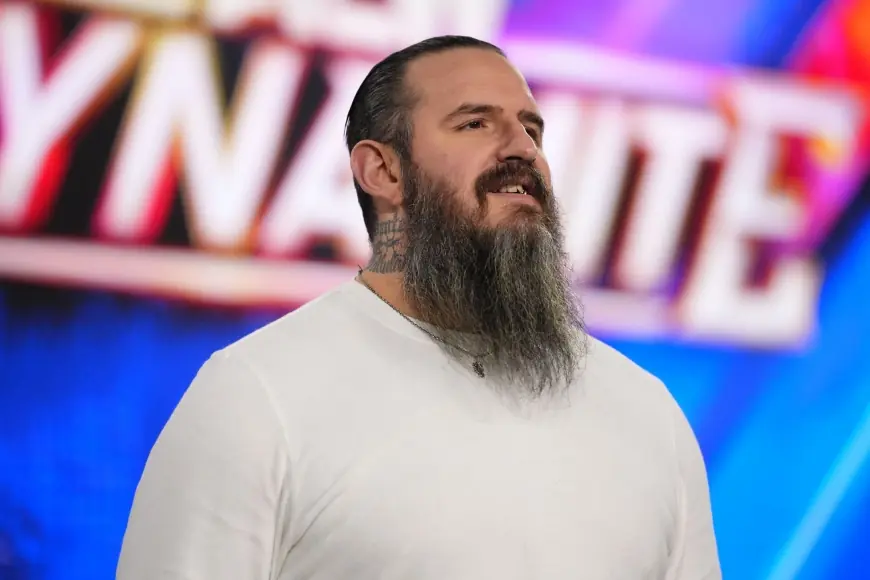 Wrestling's political tightrope: fans' chants, sidelined stars and corporate caution