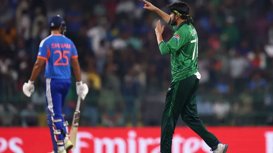 India vs Pakistan LIVE: T20 World Cup 2026 — India set Pakistan 176 in Colombo