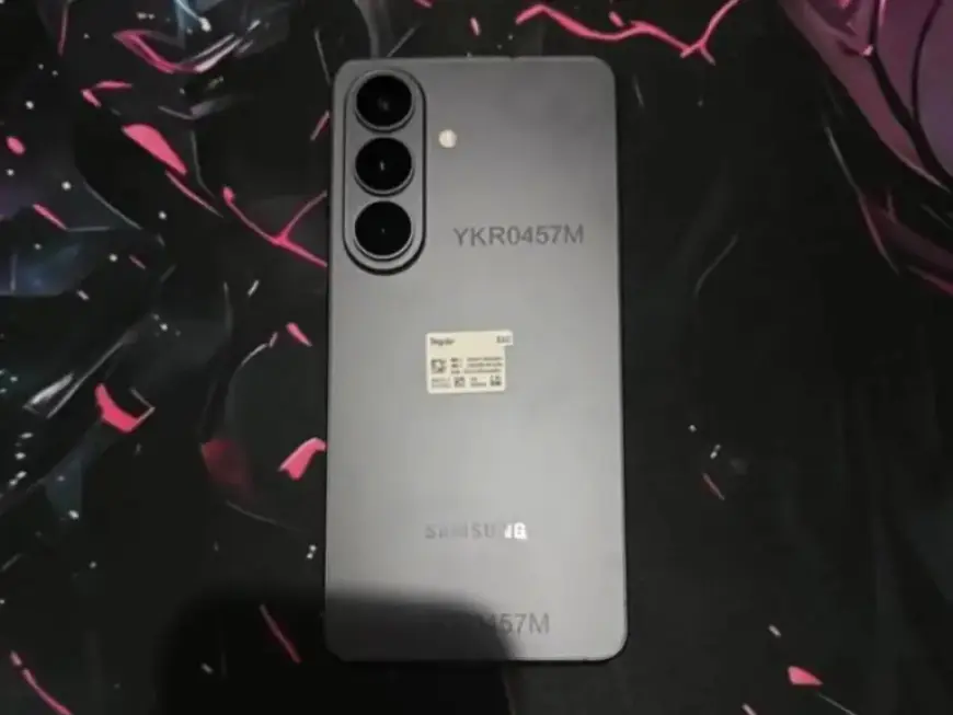 Samsung Galaxy S26 Unveiled in $1,650 Attempted Sale