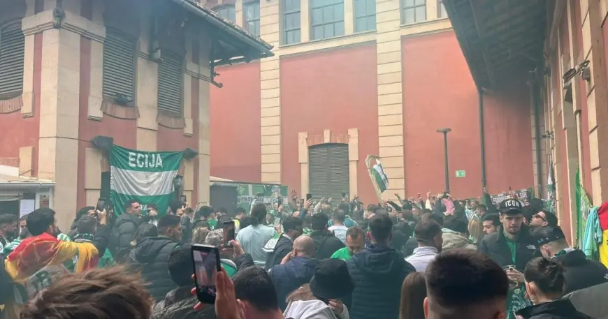 R.C.D. Mallorca - Real Betis: Warm-up, lineups and a verdiblanco tide in Palma