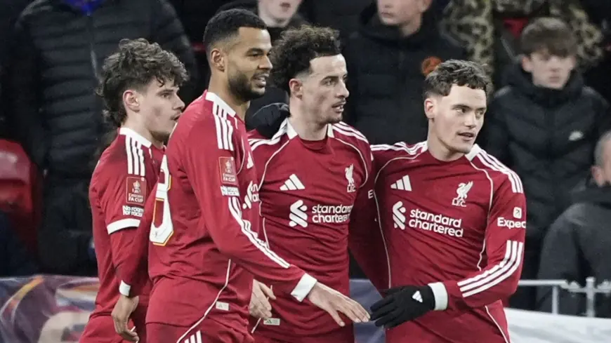 Liverpool 3-0 Brighton: Salah back on the scoresheet as Reds reach FA Cup fifth round