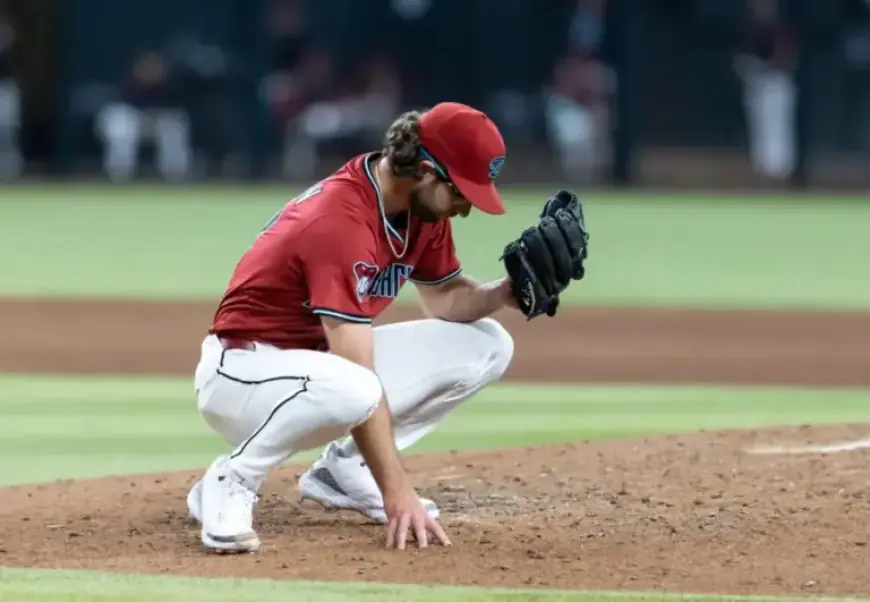 Zac Gallen Contract Talks Embarrass, Spare Cubs