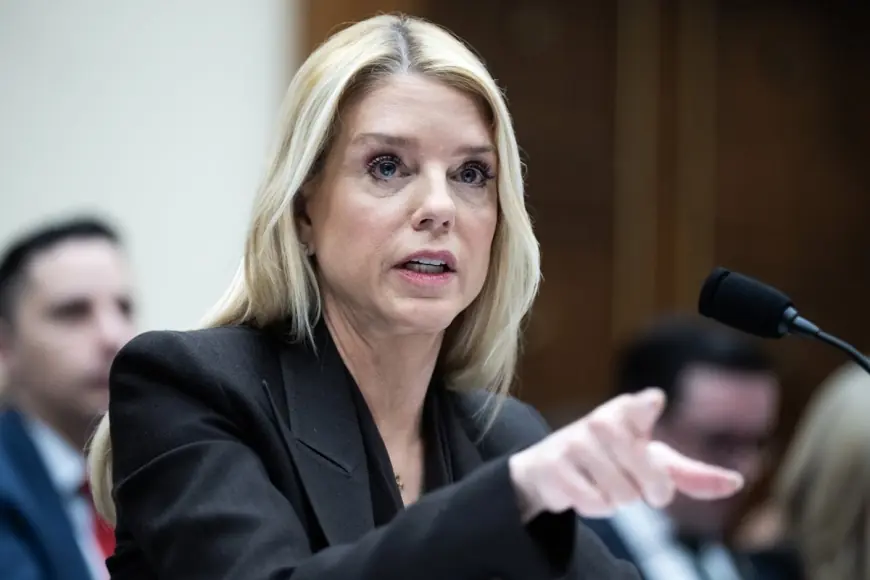 New Evidence Undermines Pam Bondi’s Denial Over Trump and Epstein Allegations