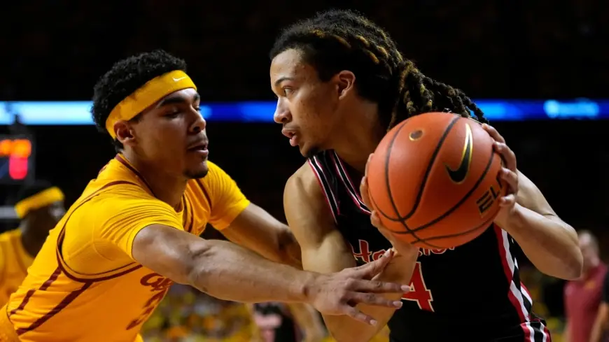 Cougars' winning streak ends with loss against No. 6 Iowa State behind Fleming's 22-point game