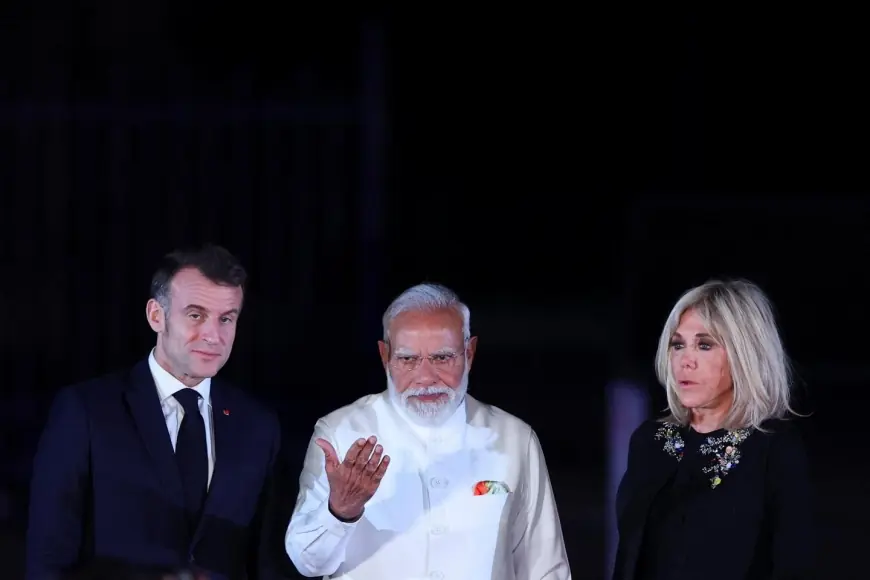 Bombay high court makes two senior BMC officers pay Rs 11 each for delay over ward officer's razing of illegal structure