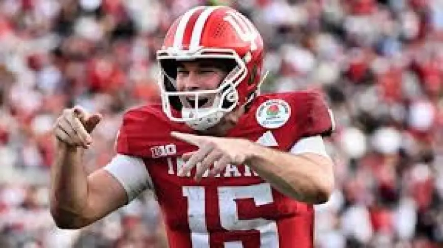 Mike Evans Eyes Free Agency Clarity as Buccaneers Offseason Looms