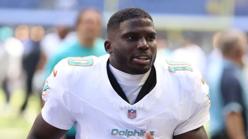 Dolphins Release tyreek hill in Flurry of Cap-Clearing Roster Moves