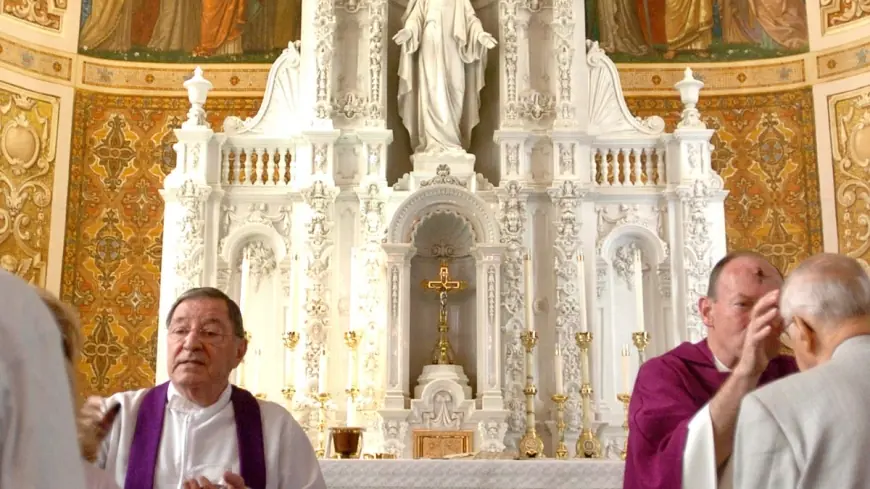 When does Lent begin? miercoles de ceniza ushers in the 2026 season