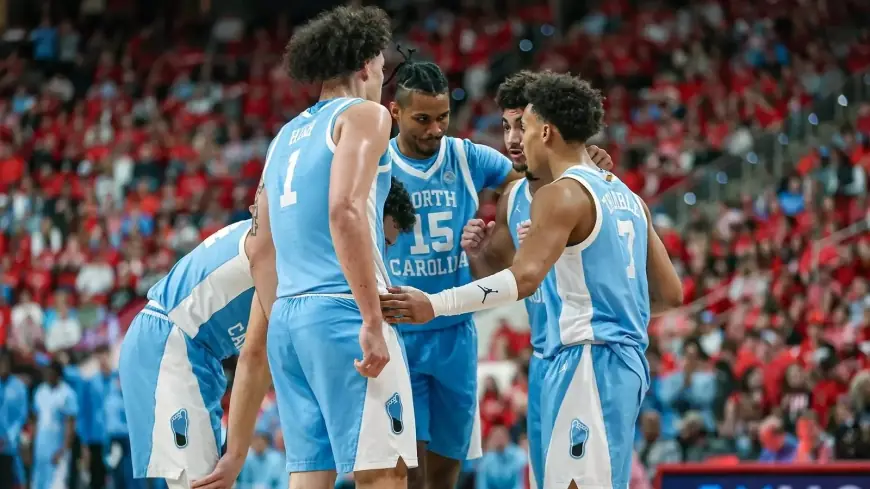 unc vs nc state: NC State's Wade Delivers Statement 82-58 Win in Raleigh