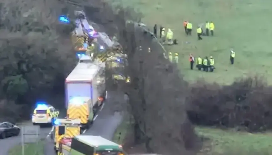 Overturned Double Decker Bus in Brading Prompt Emergency Response
