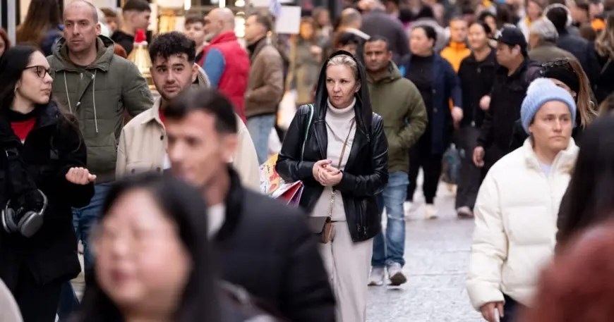 1 in 5 Europeans Say Dictatorship Might Be Preferable — rou country Among Most Disaffected