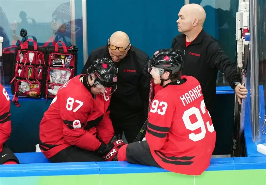 Sidney Crosby's Olympic Status Unclear After Quarterfinal Hit; Canada Taking It Day by Day