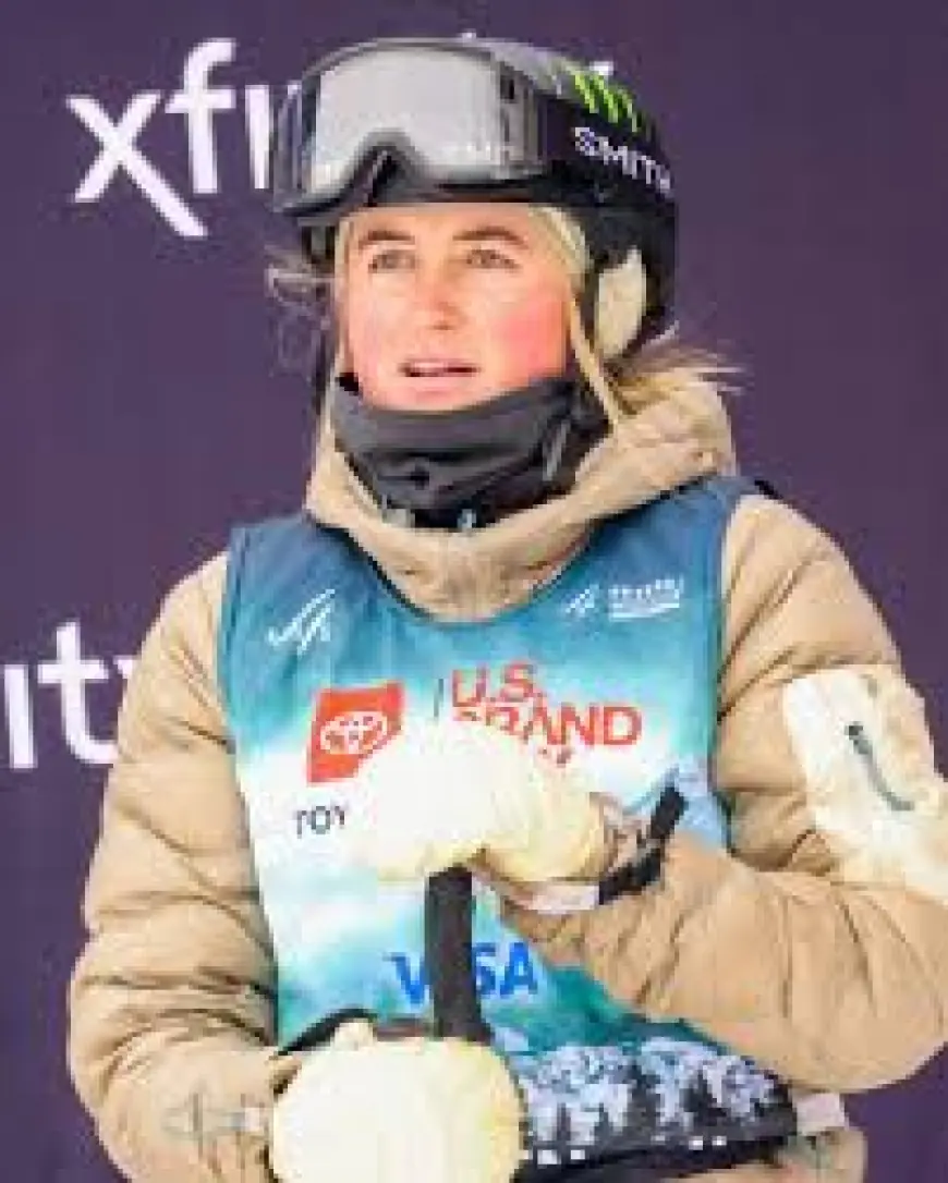 Svea Irving Advances to Olympic Halfpipe Final After Eighth-Place Qualifier as Livigno Snow Shuffles Schedule