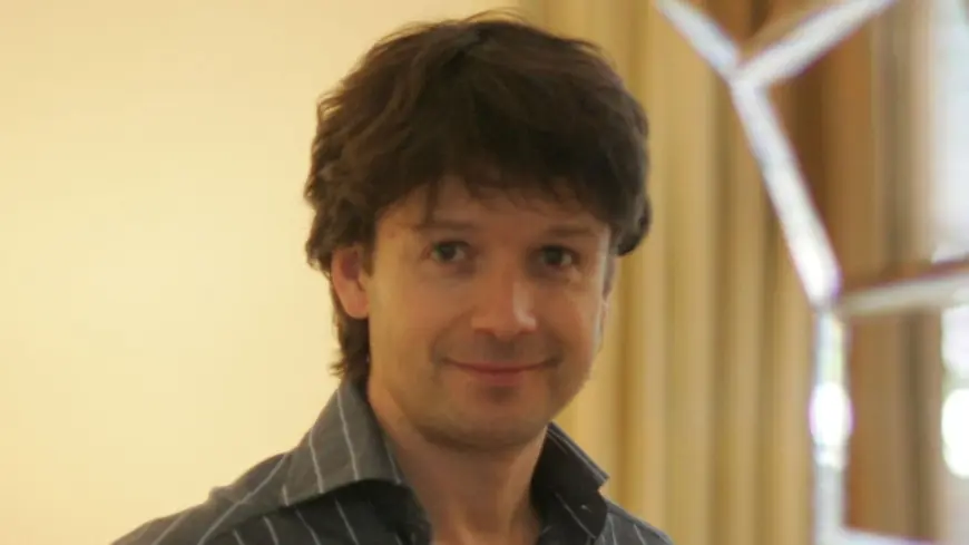 Quentin Griffiths dies after fall from Thailand apartment balcony