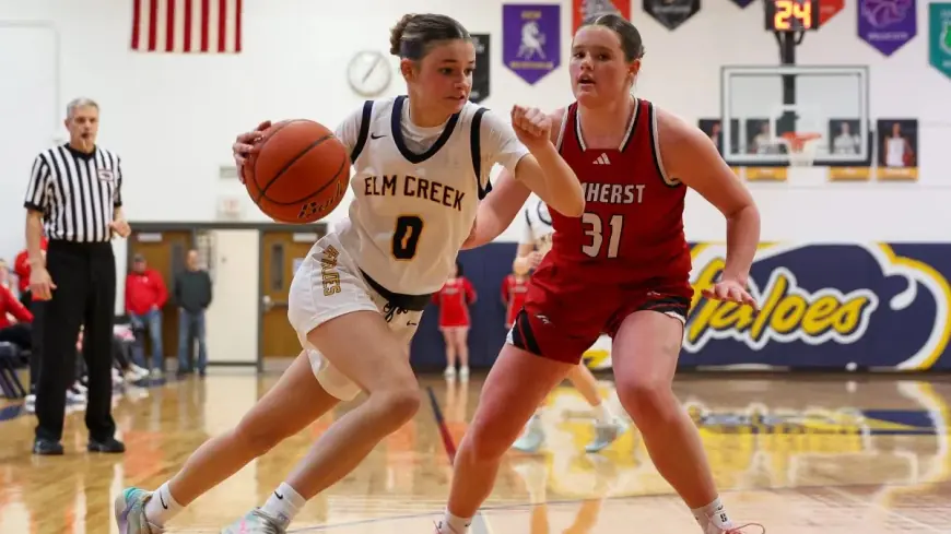 Elm Creek defeats Amherst, 63-46, in D1-9 girls subdistrict final