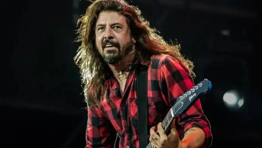 Dave Grohl on Gradual Decision to Fire Foo Fighters Drummer Josh Freese