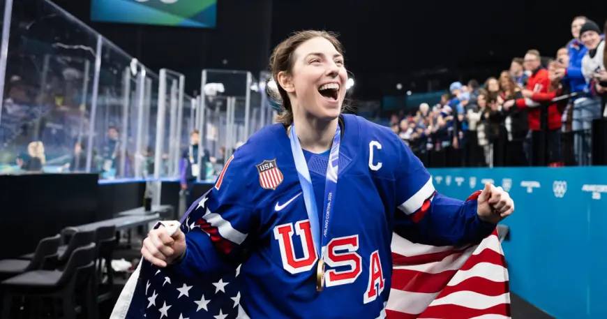 Brittany Bowe Hilary Knight: Why the Olympic proposal and final lap land with fans and teammates