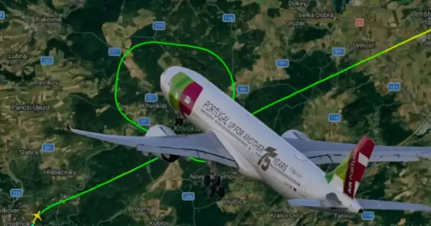 Airbus Jet Narrowly Avoids Disaster During Landing Approach