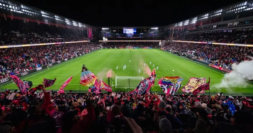 Charlotte Fc supporters get a clear opening-season narrative as continuity meets a transitioning St. Louis City SC