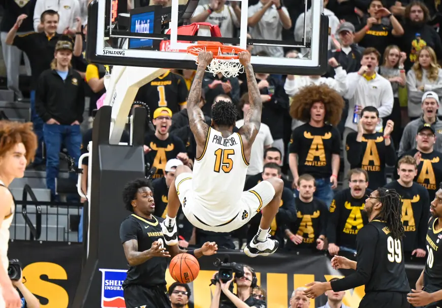 Missouri Vs Arkansas: Shortened Arkansas Rotation Forces Strategic Shift with NCAA Resume Stakes