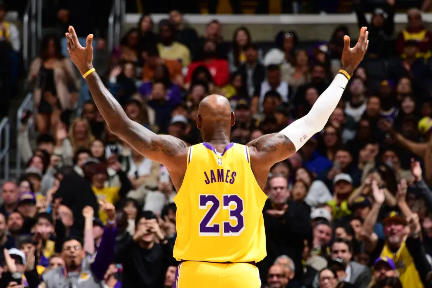 Clippers Vs Lakers: Luka Doncic scores 38 as Lakers hold off Clippers 125-122