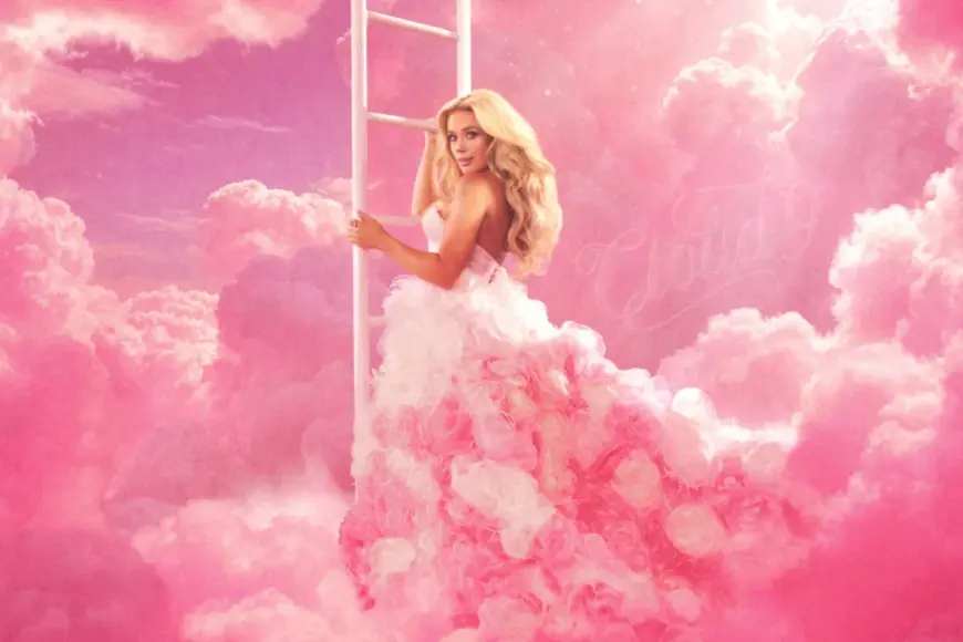 Megan Moroney releases “Cloud 9” and kicks off a nine-city fan blitz