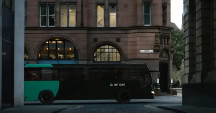 Electric Bus Service Connects Scottish City to Charming Coastal Town