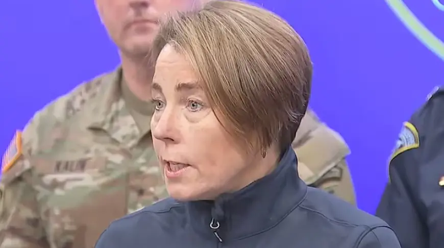 Massachusetts State of Emergency: Boston Blizzard Warning, School Closings & Everything to Know Monday Feb. 23