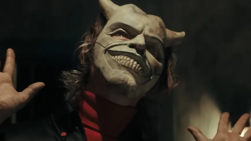 Ethan Hawke Anchors a Netflix Horror Resurgence and an Oscar-Nominated Biopic