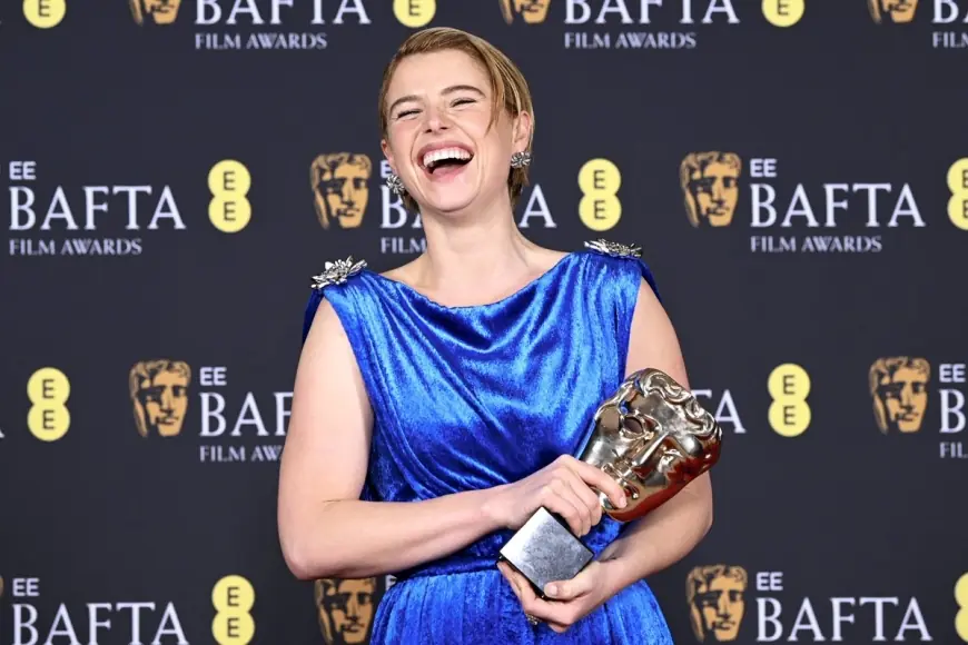 Jessie Buckley BAFTA Win, Hamnet, Jacobi Jupe, Chloe Zhao, and the Story Behind the Film of the Year