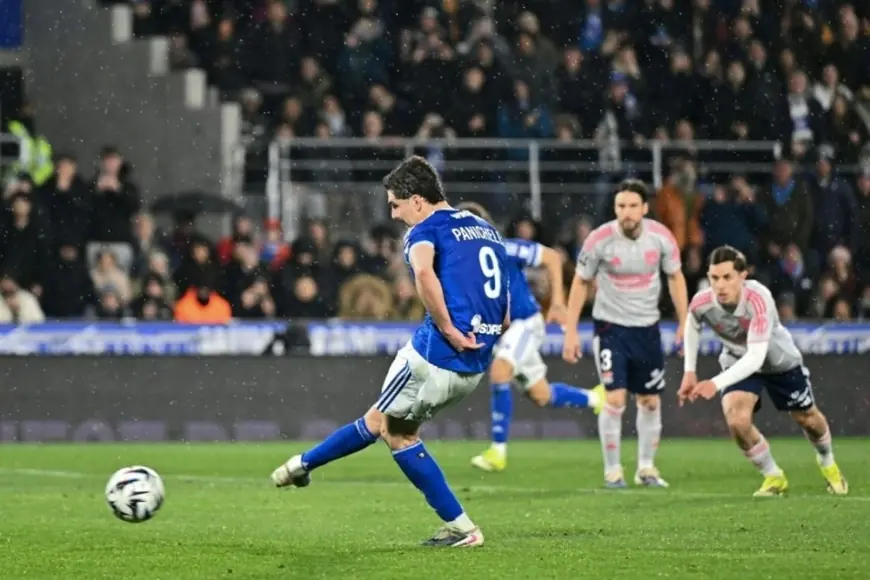 Strasbourg Vs Lyon: Dominant midfield ends Lyon’s 13-match winning run as Strasbourg win 3-1