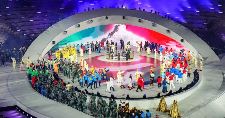 Olympic Closing Ceremony in Verona shifts focus to Paralympics and a French Alps handoff as Team USA leaves with 33 medals